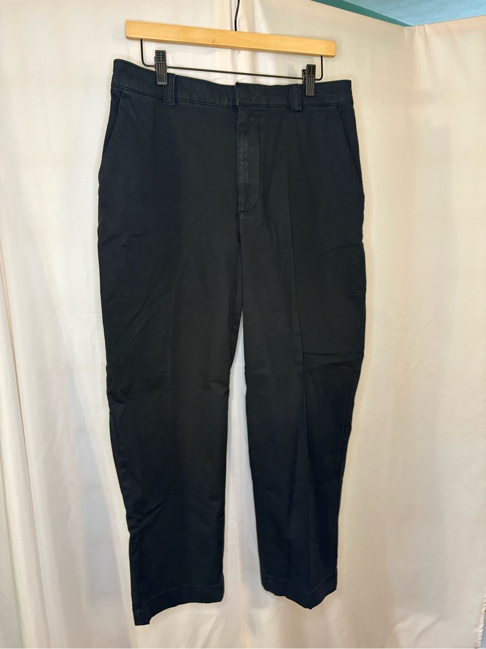 GAP Women's Black Mid Rise Straight Up Khakis